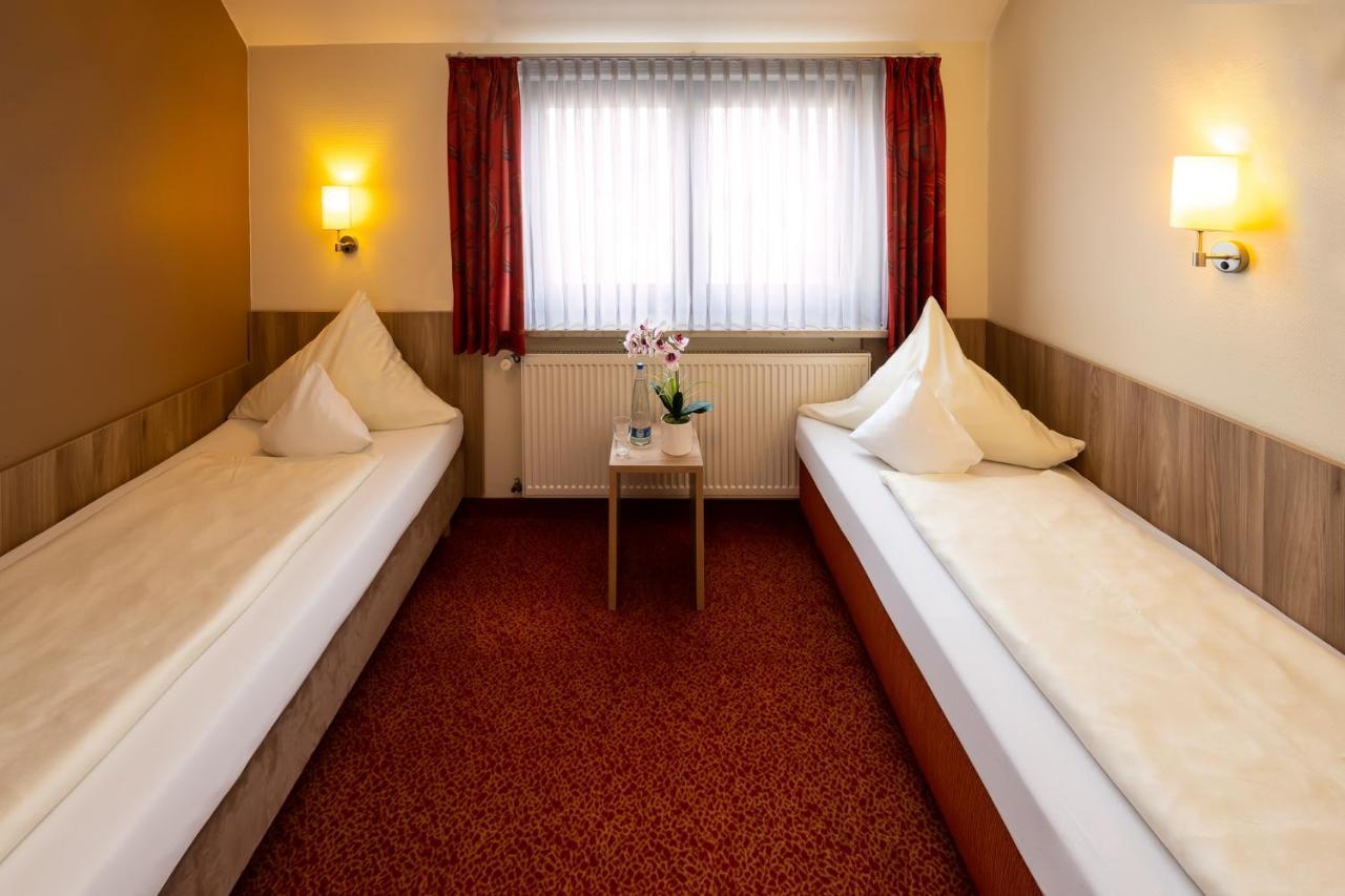 Hotel Ambient Am Europakanal